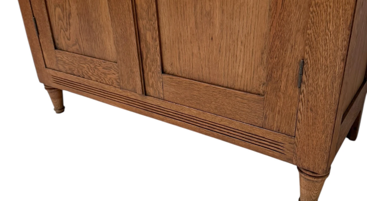 Arts & Crafts Art Nouveau Bookcase with Original Green Glass, 1900s